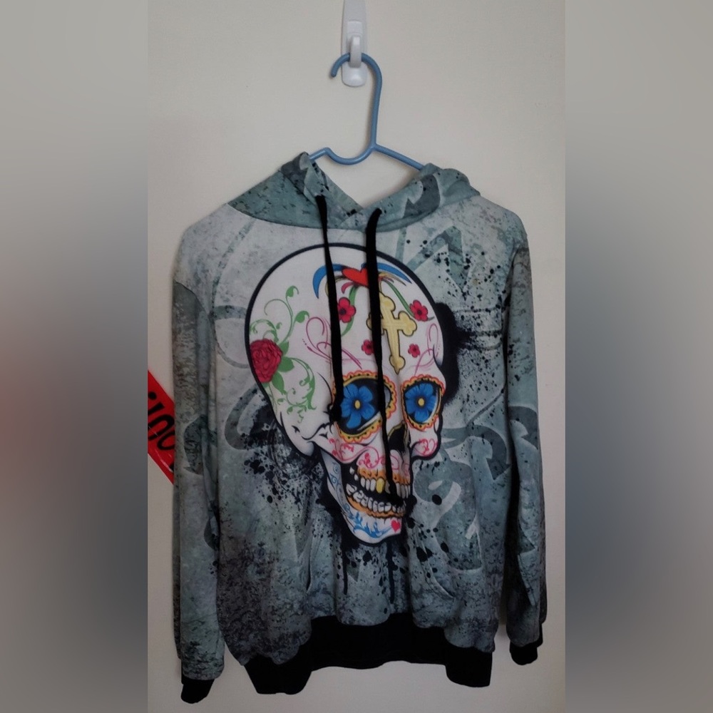 Women’s size M sugar skull hooded sweatshirt